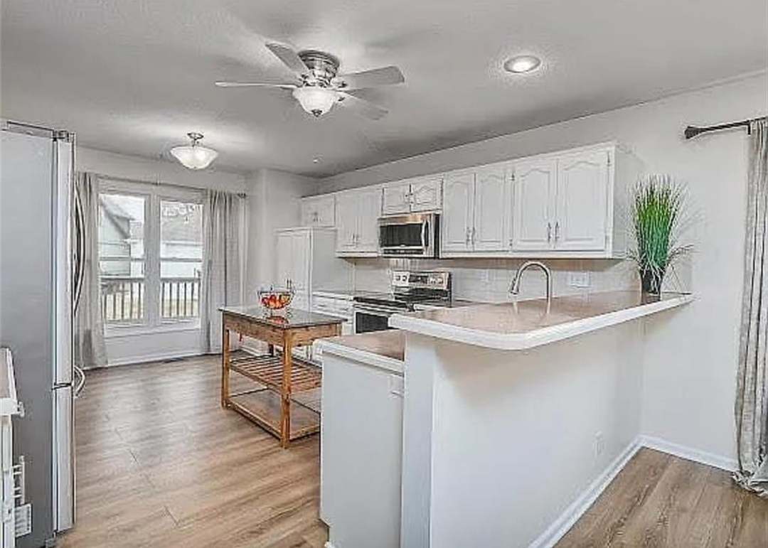 13836 W 110th Street — photo 12