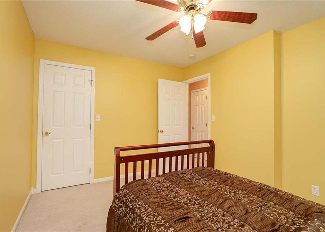 5037 Vista Street — photo 5