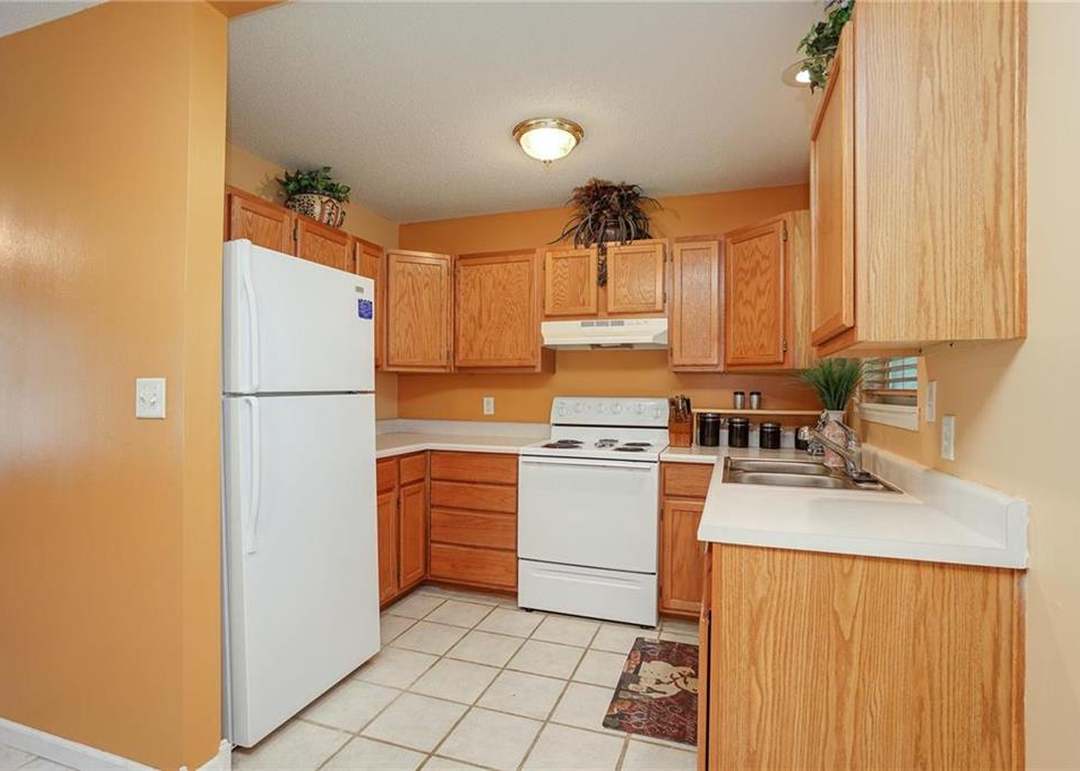 5037 Vista Street — photo 7
