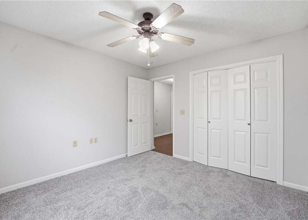 814 Coventry Lane — photo 4