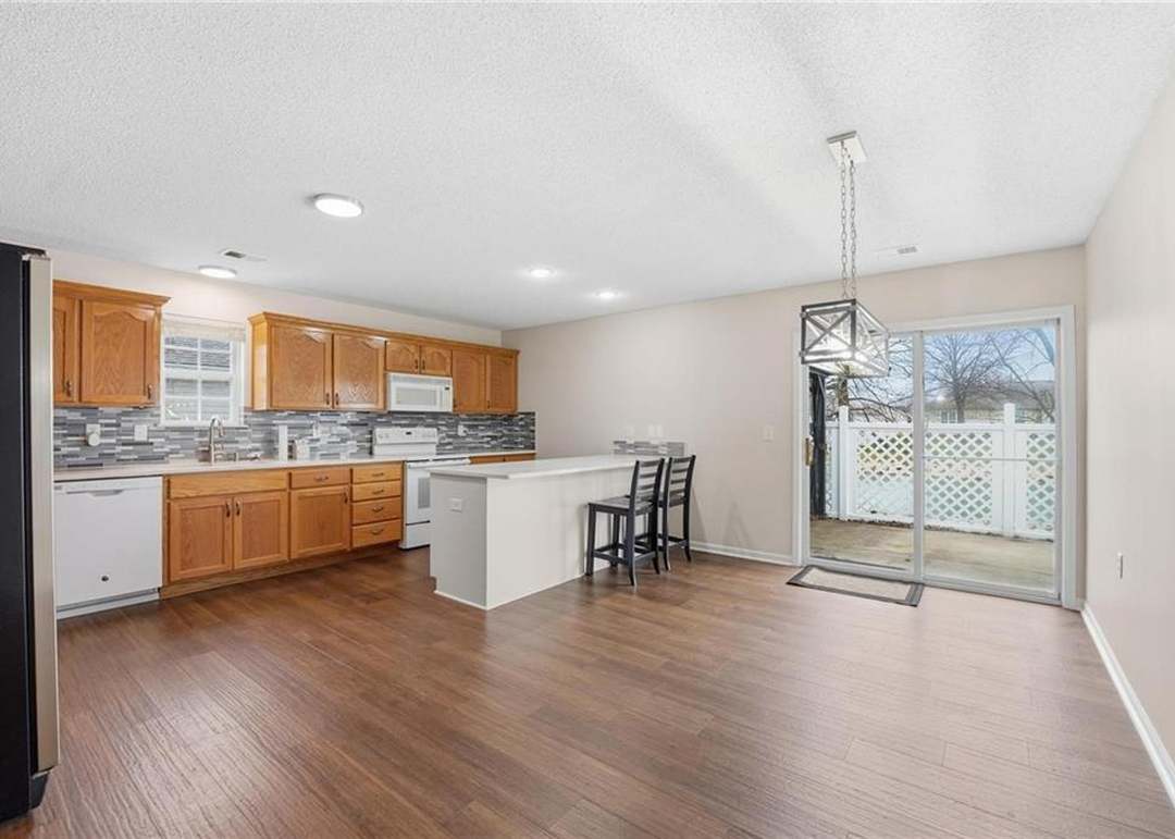 814 Coventry Lane — photo 11