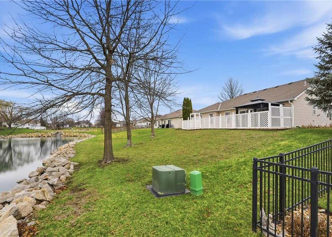 814 Coventry Lane — photo 31