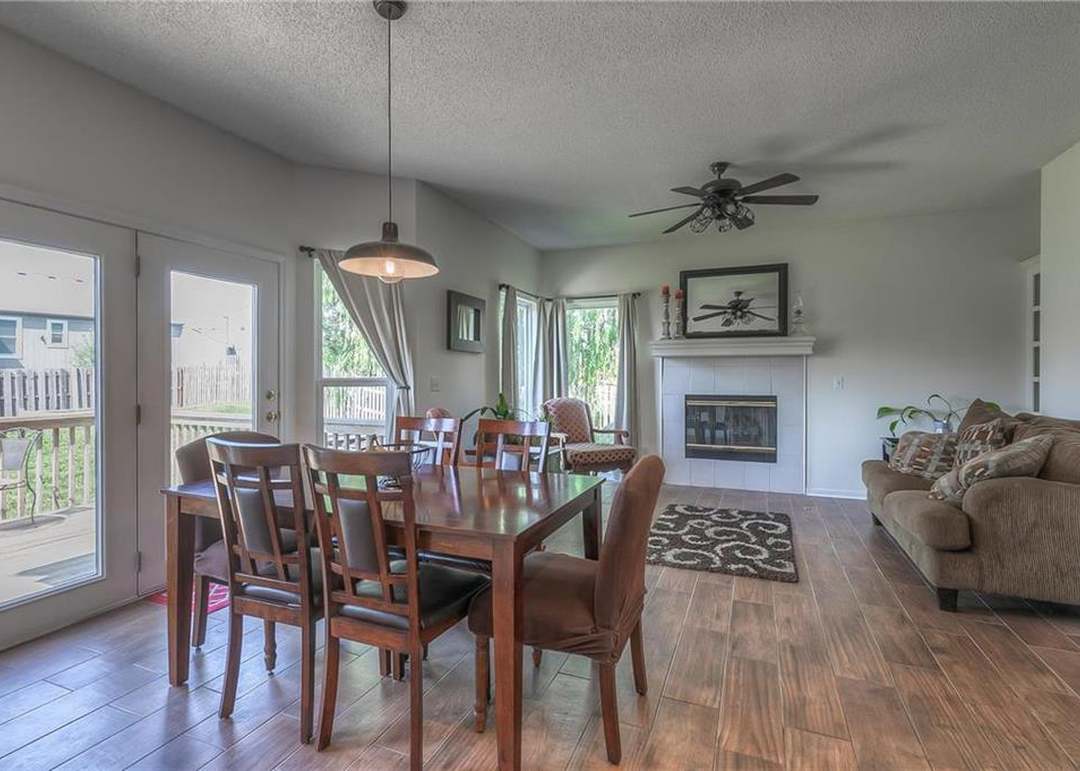21610 W 57th Terrace — photo 15