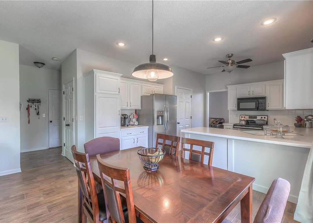 21610 W 57th Terrace — photo 18