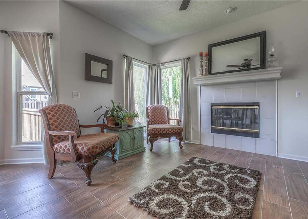21610 W 57th Terrace — photo 22