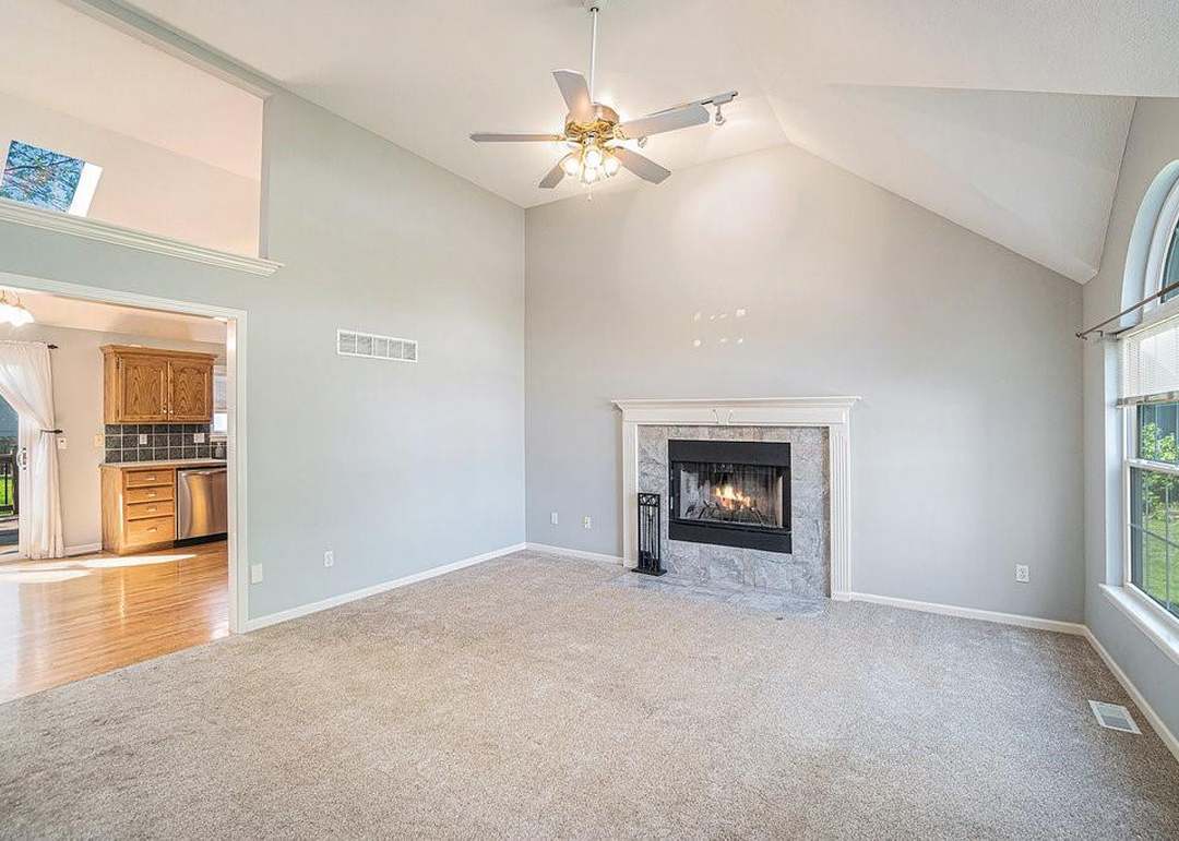 866 Yancey Street — photo 6