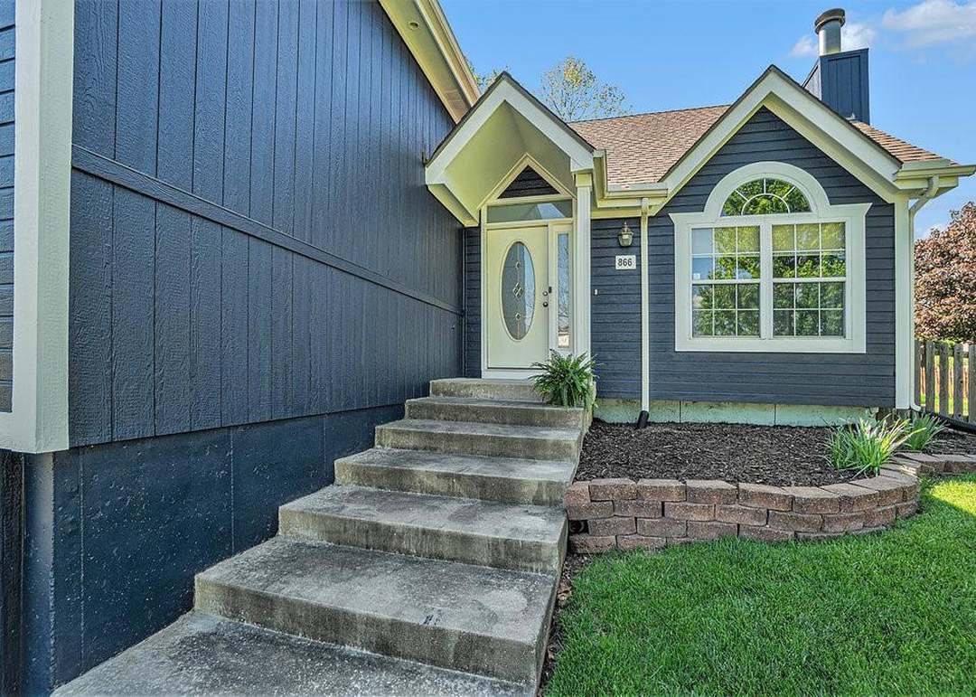 866 Yancey Street — photo 9