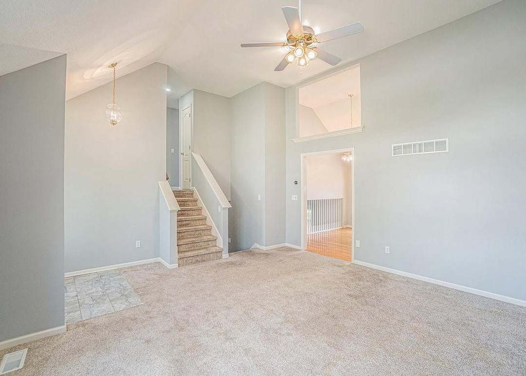 866 Yancey Street — photo 10