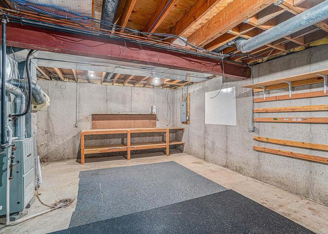 866 Yancey Street — photo 21