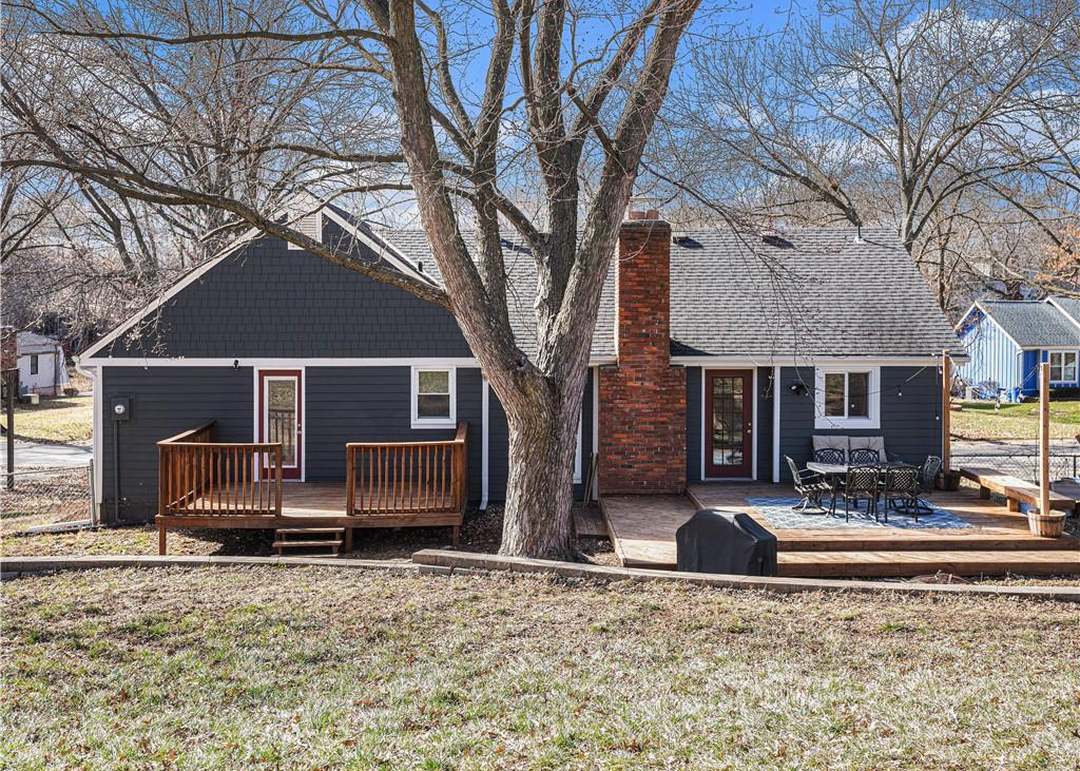 9931 N Harrison Drive — photo 9
