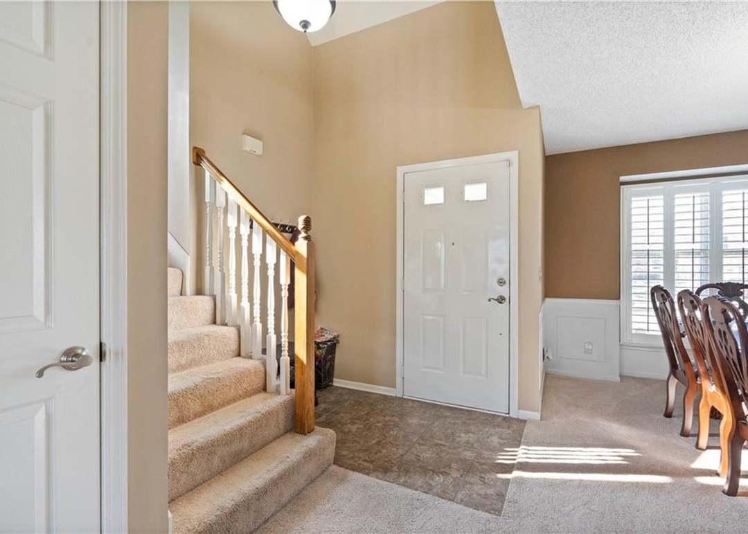 1717 Tudor Lane — photo 9