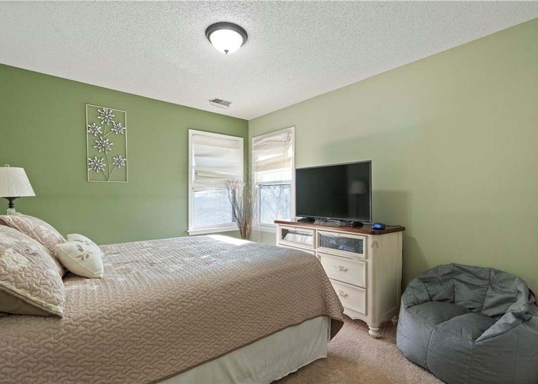 1717 Tudor Lane — photo 17