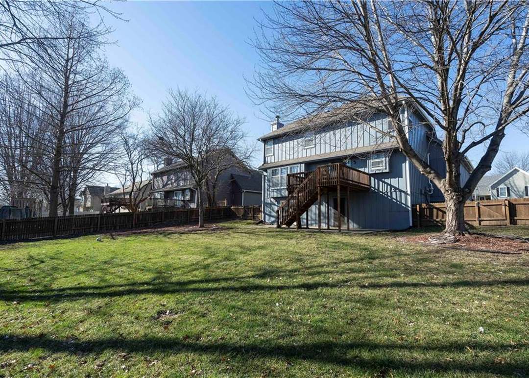 1717 Tudor Lane — photo 29