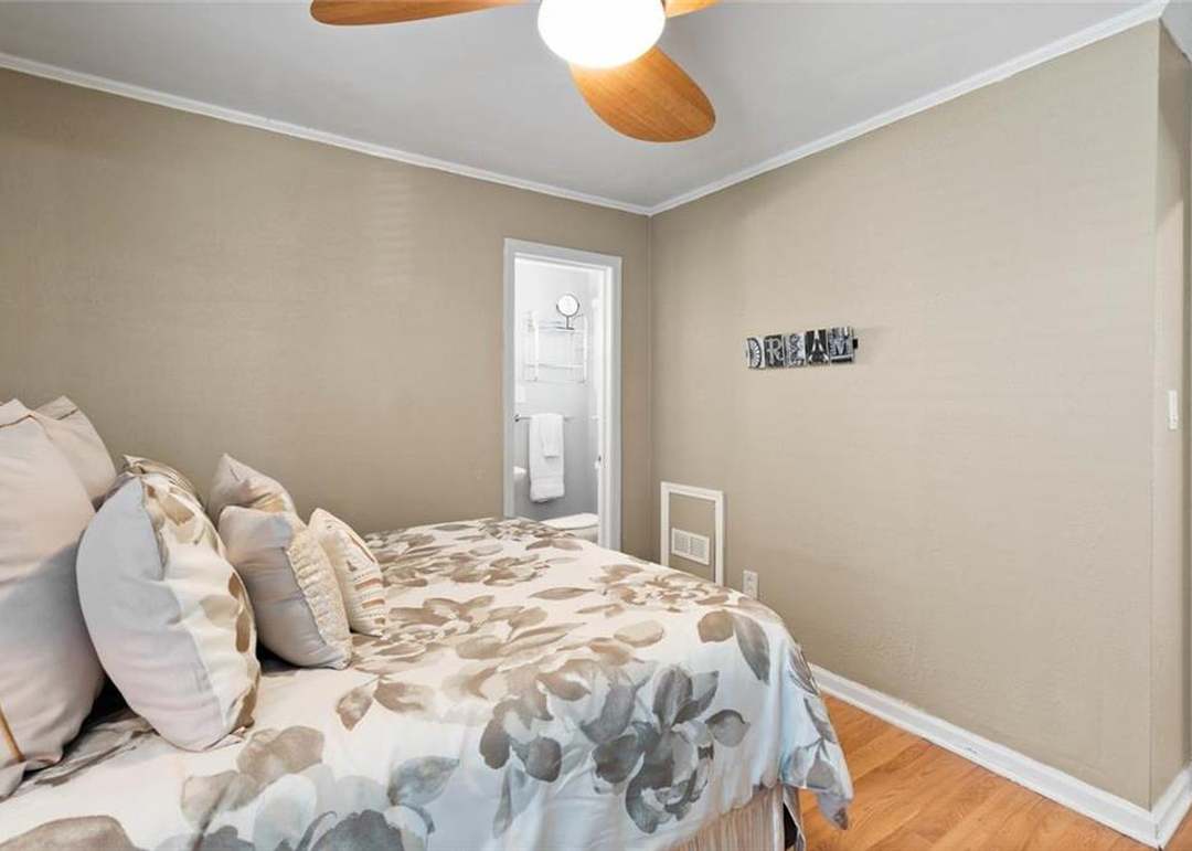 2601 W 77TH Street — photo 4