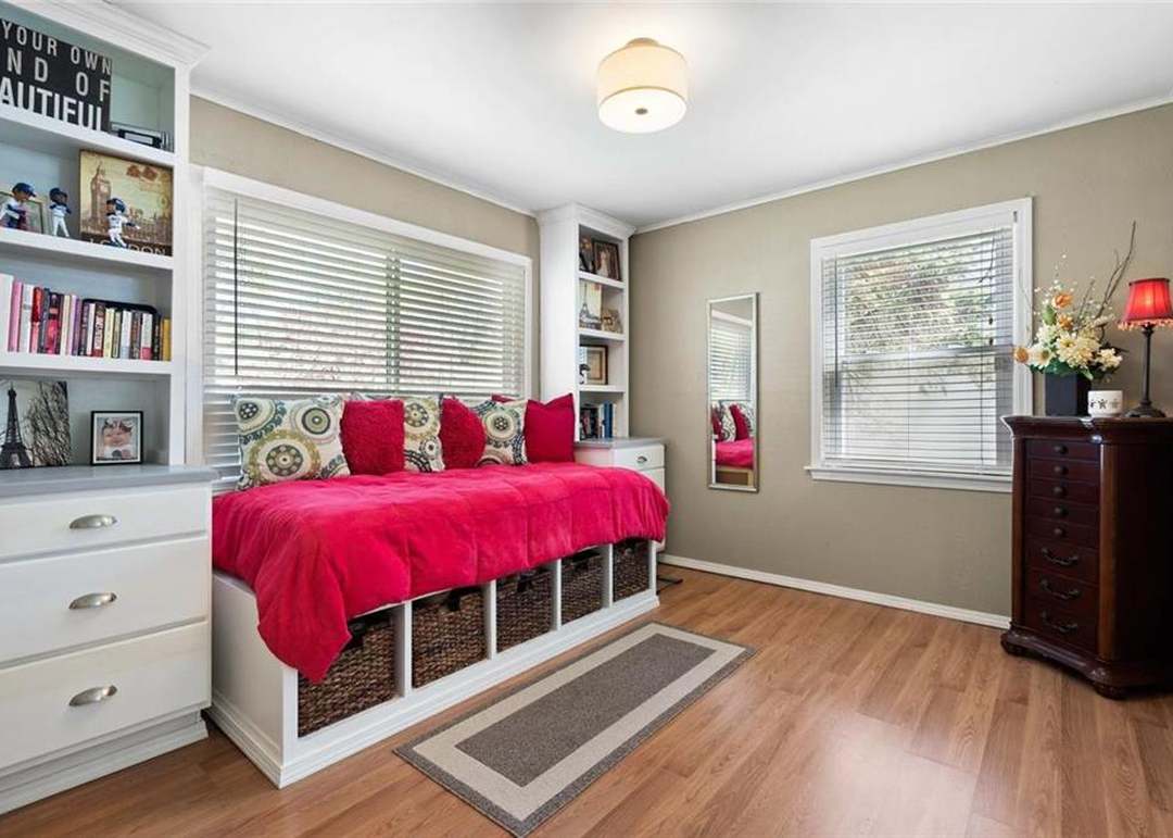 2601 W 77TH Street — photo 18