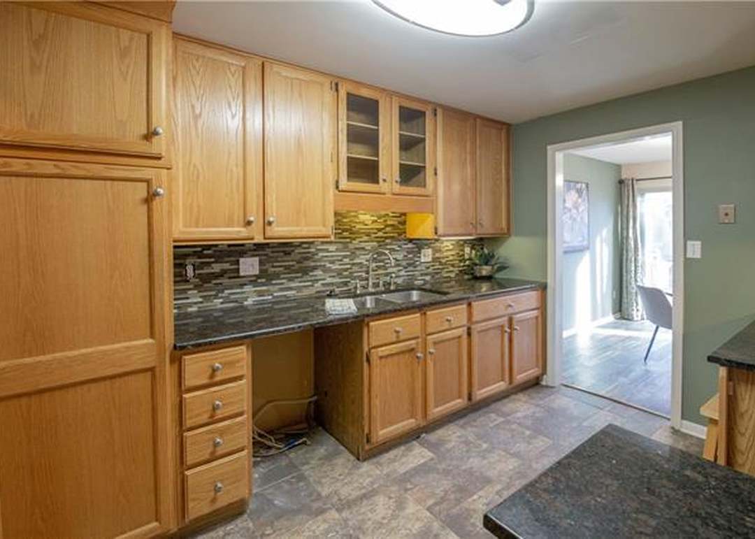 9605 Reeder Street — photo 18