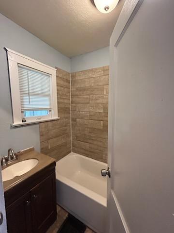 3916 Myrtle Avenue — photo 15