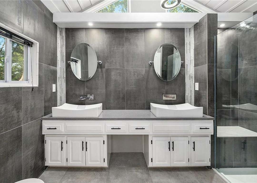 2510 Woodland Avenue — photo 12