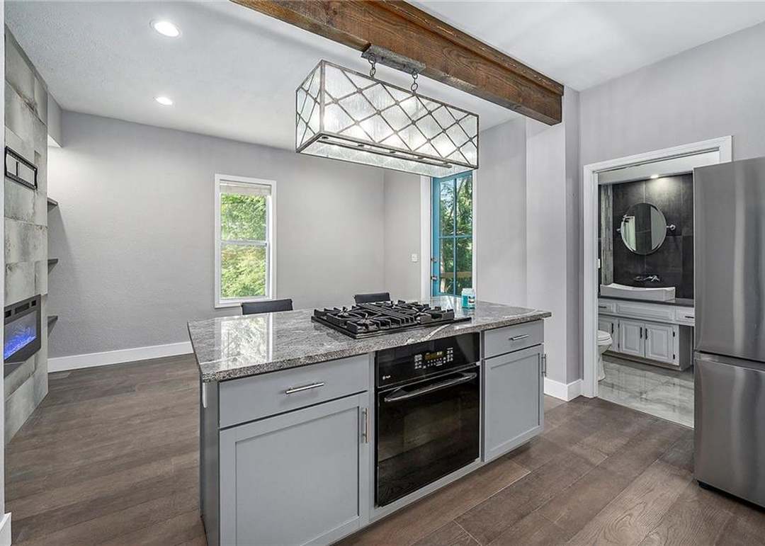 2510 Woodland Avenue — photo 14