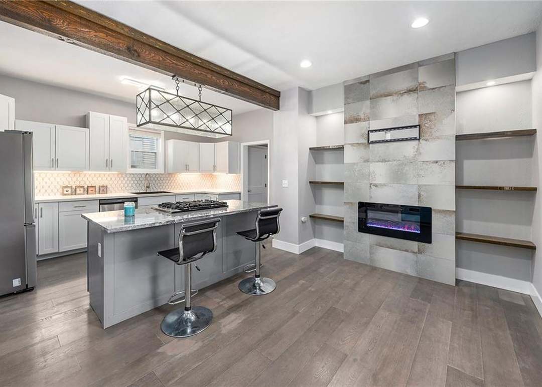 2510 Woodland Avenue — photo 17