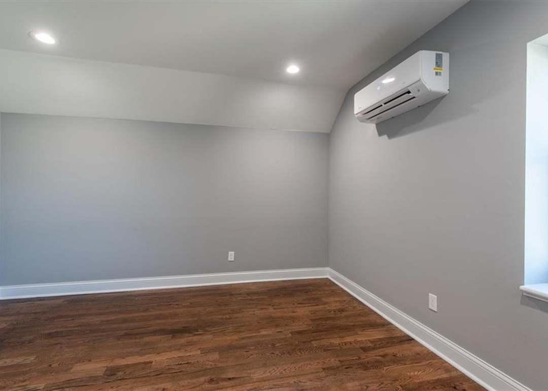 710 Church Street — photo 32