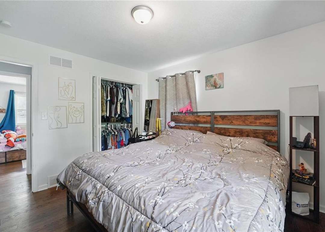 10621 E 32nd Street — photo 27