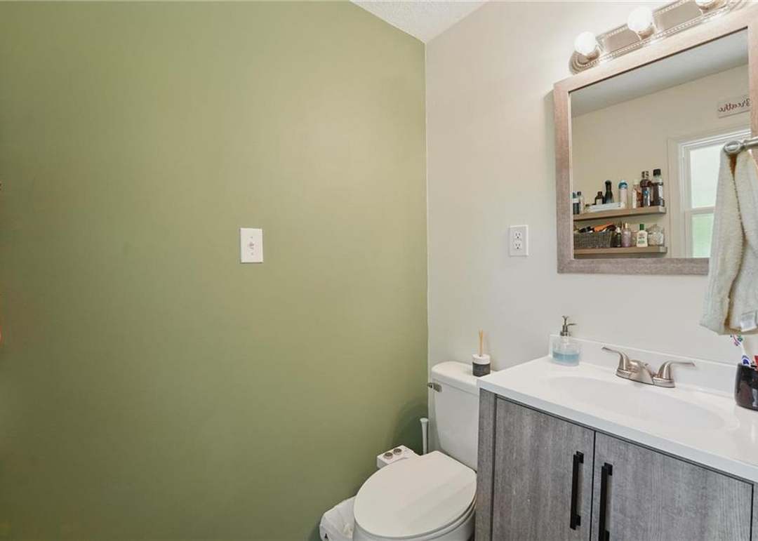 10621 E 32nd Street — photo 28