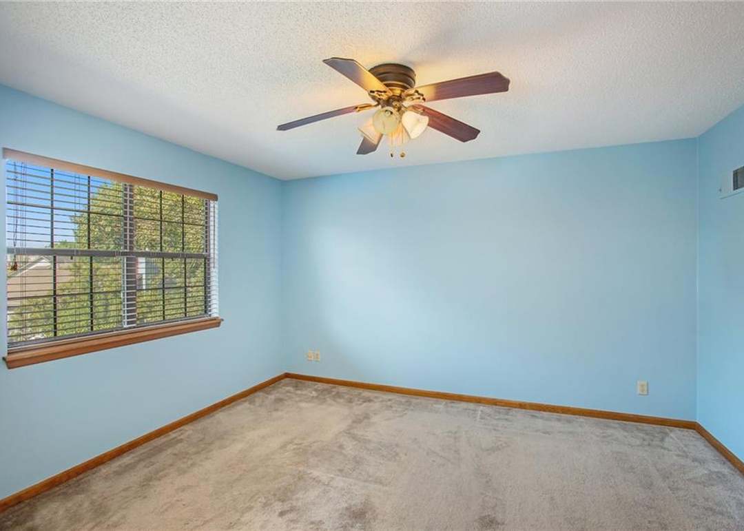 11637 W 113th Street — photo 5