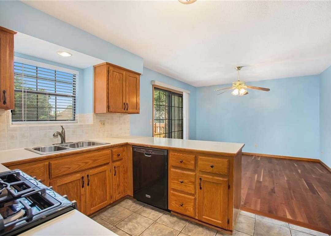 11637 W 113th Street — photo 7