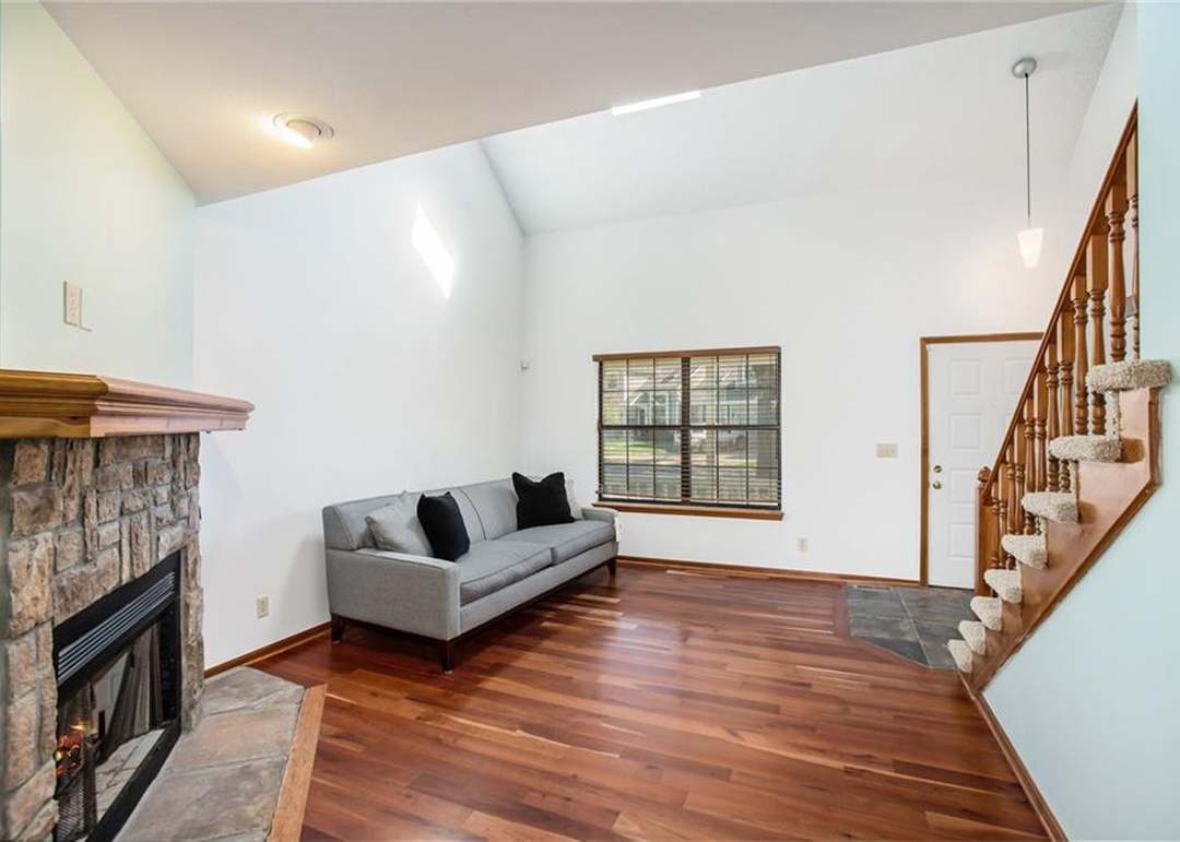 11637 W 113th Street — photo 13