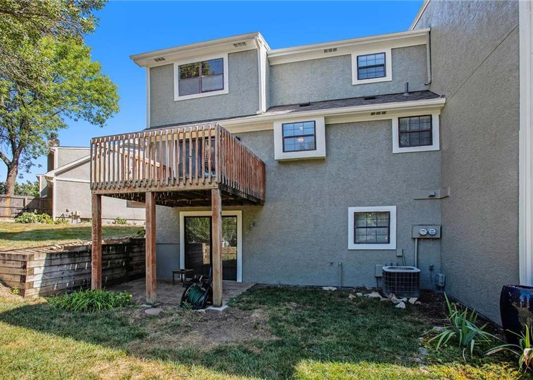 11637 W 113th Street — photo 25