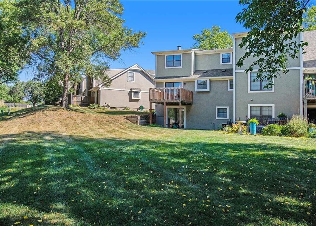 11637 W 113th Street — photo 28