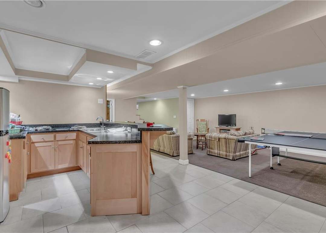 6444 MAPLE Drive — photo 27
