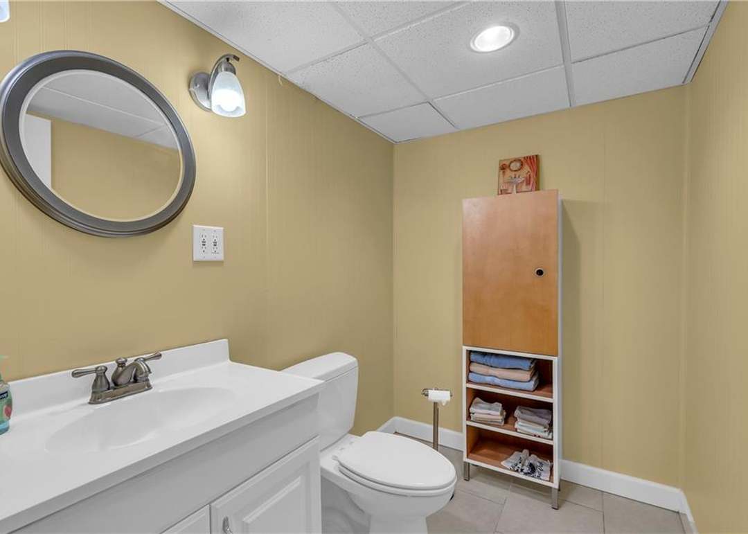 6444 MAPLE Drive — photo 30