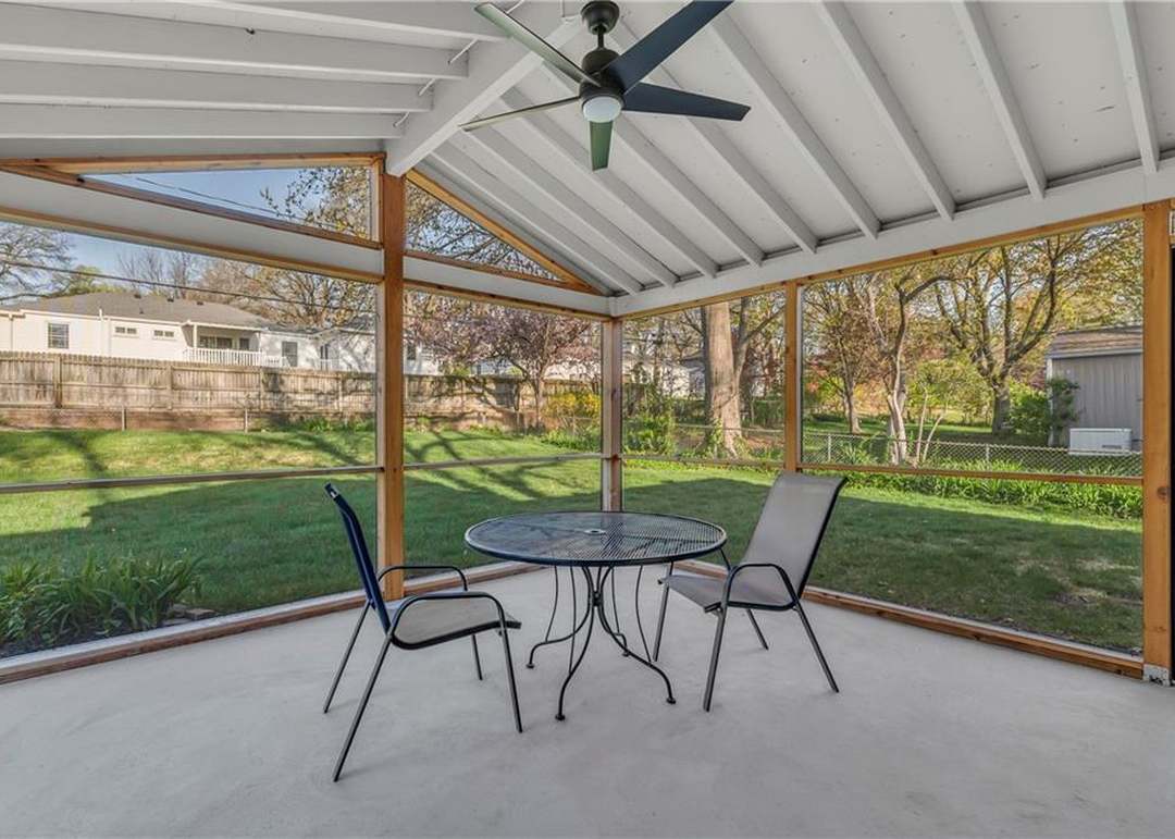 6444 MAPLE Drive — photo 33