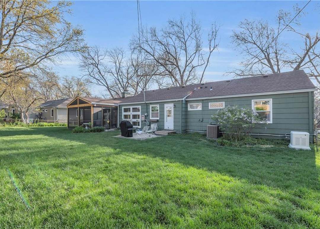 6444 MAPLE Drive — photo 37