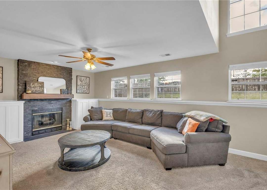 5404 Holiday Drive — photo 3