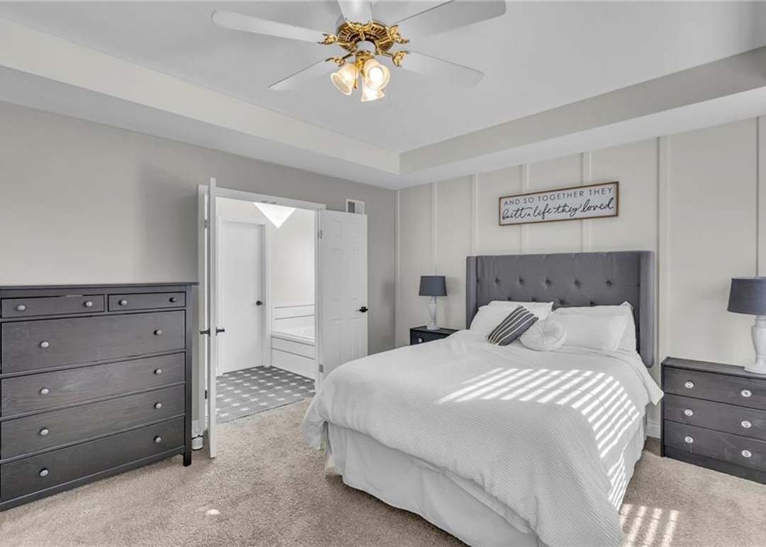5404 Holiday Drive — photo 4