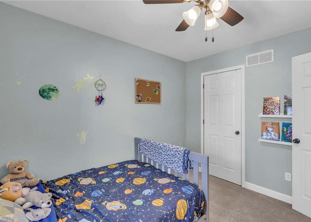 5404 Holiday Drive — photo 22