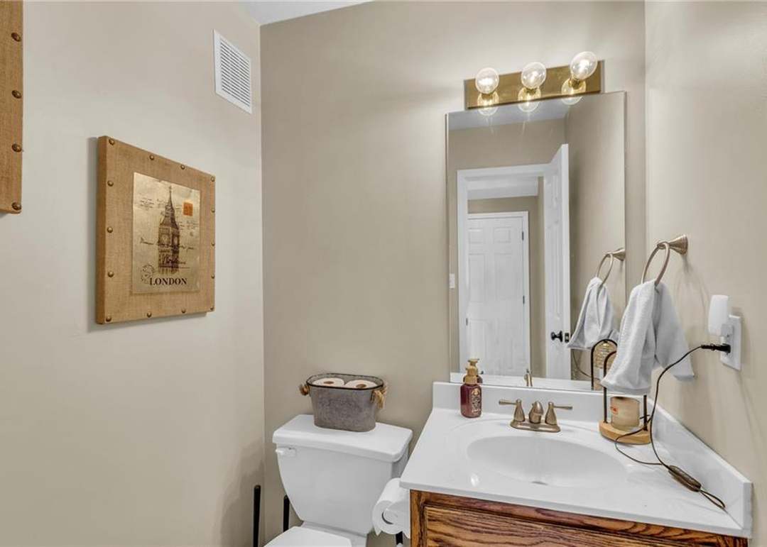 5404 Holiday Drive — photo 30