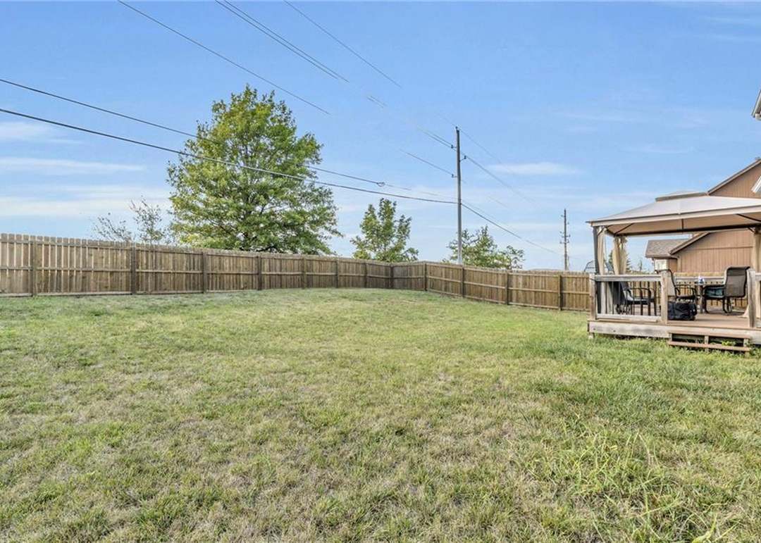 5404 Holiday Drive — photo 34