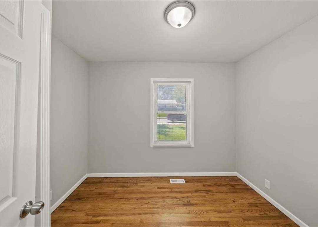 6500 E 155th Street — photo 4