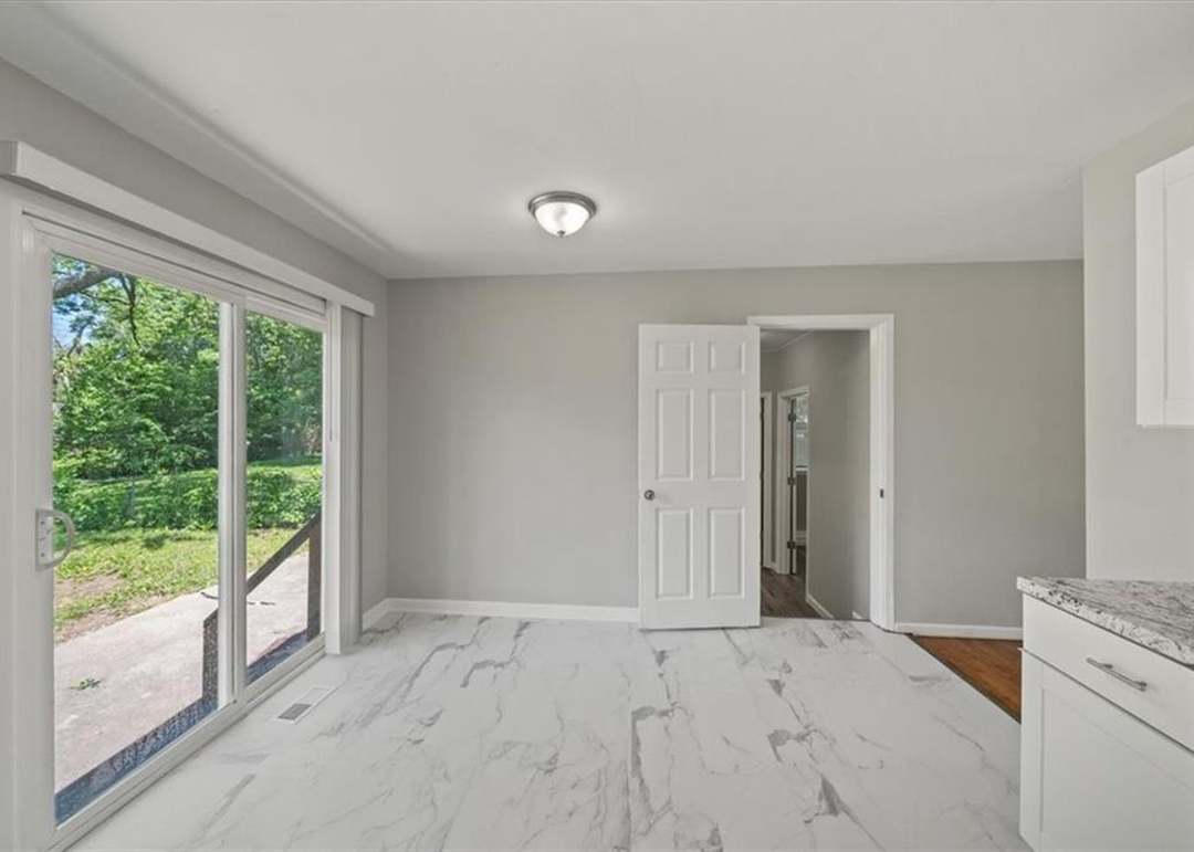 6500 E 155th Street — photo 13