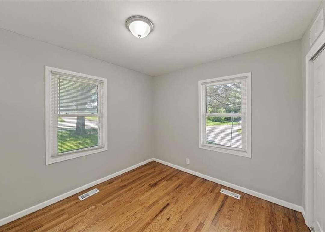 6500 E 155th Street — photo 16