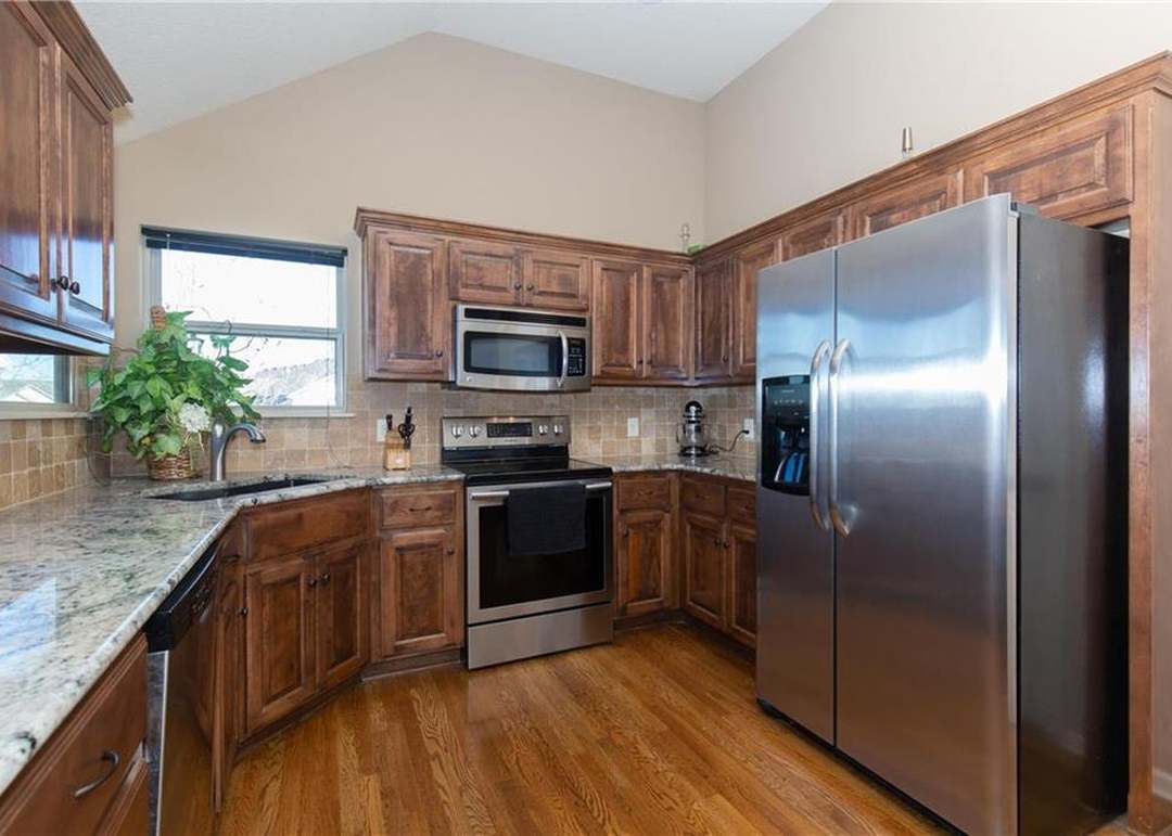 8900 NE 117th Terrace — photo 4
