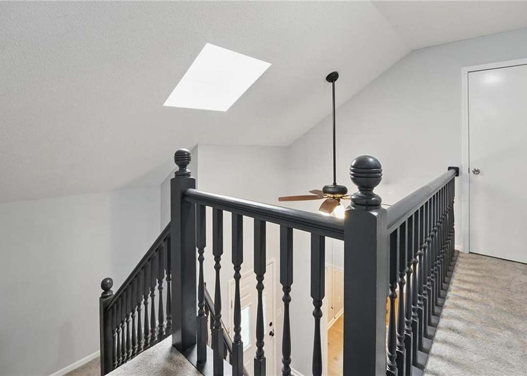 2205 S Kenwood Street — photo 32
