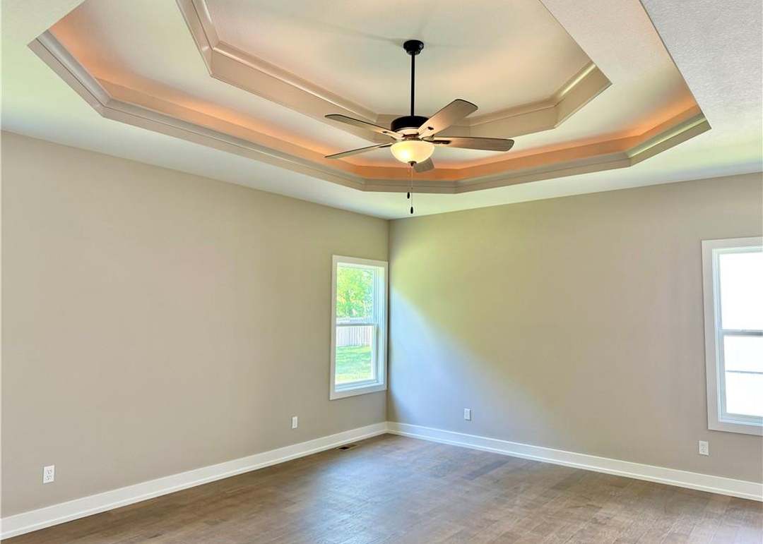 7420 N Lamar Drive — photo 14