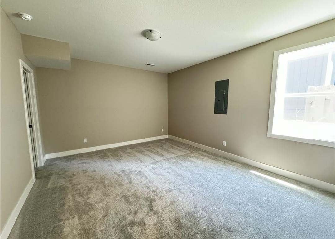 7420 N Lamar Drive — photo 21