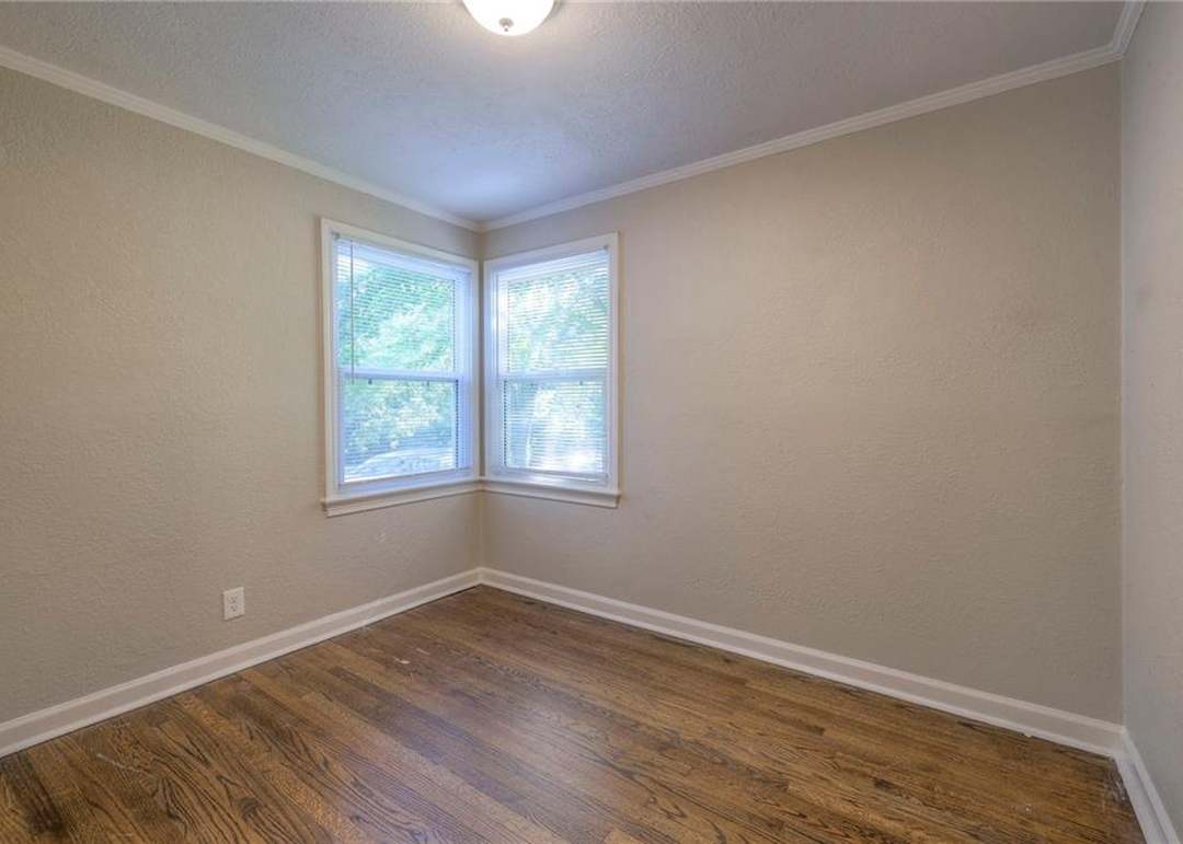 4908 Skiles Avenue — photo 7