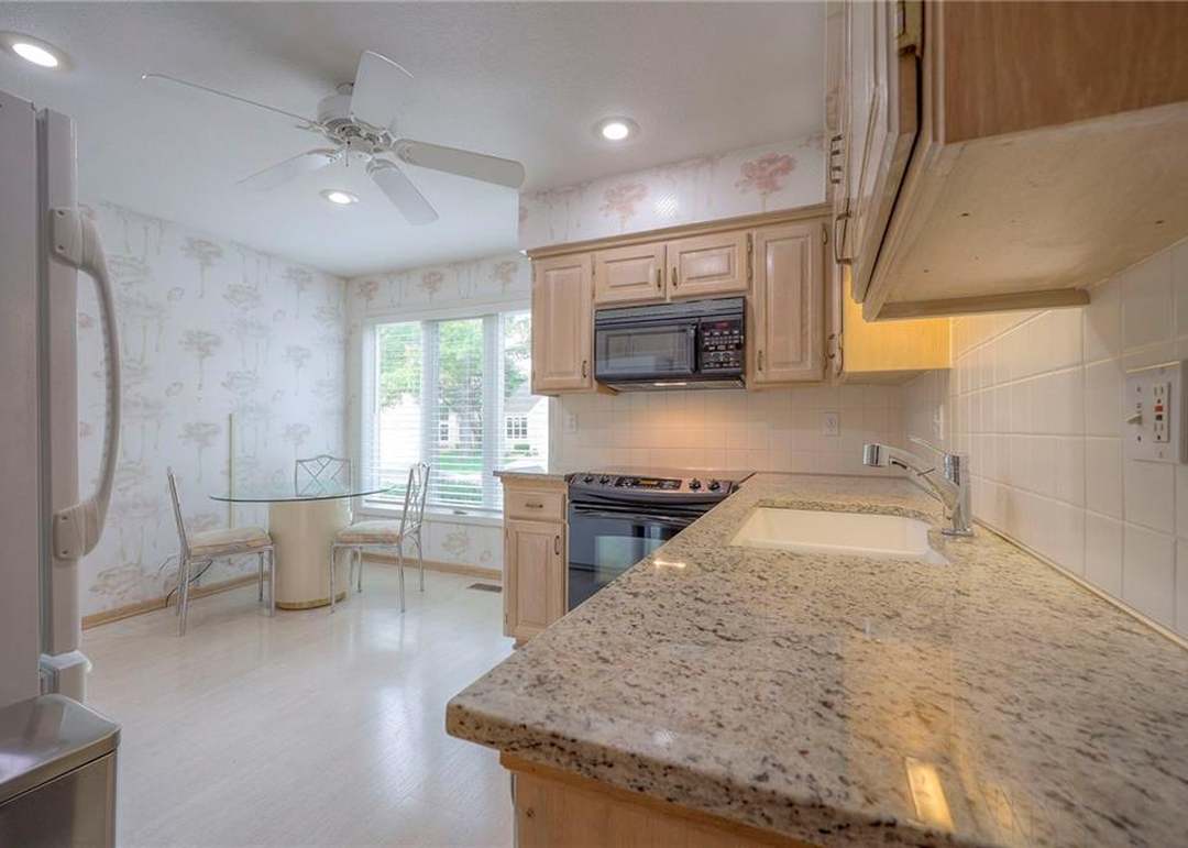 9505 W 122nd Street — photo 4